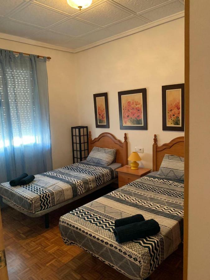 La Casa De Los Tres Amigos Sagunto Exteriör bild