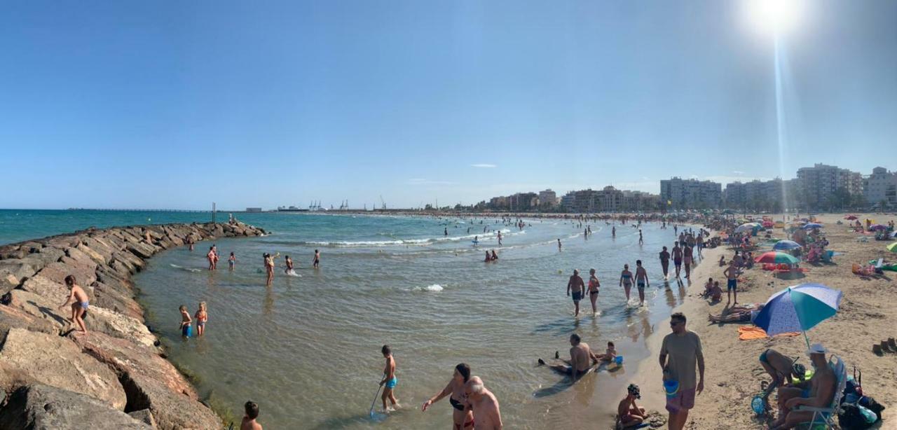 La Casa De Los Tres Amigos Sagunto Exteriör bild